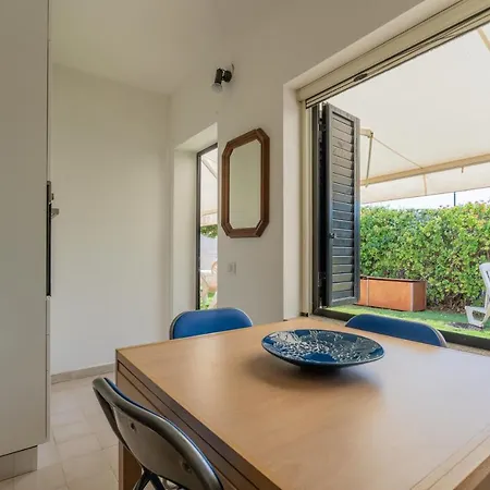 Casa Elettra, Front Beach In Costa Rei, Sardinia Holiday home